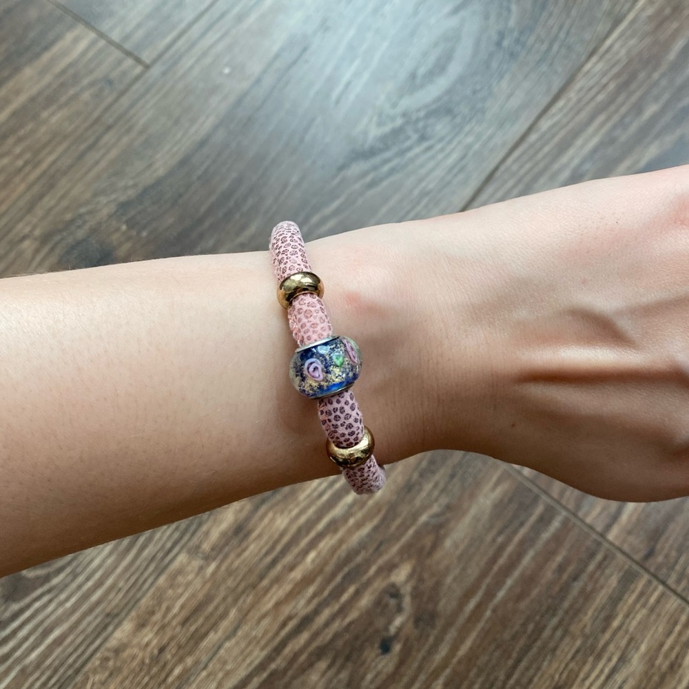 🩵 3 for $15 🩵 Pink Bracelet